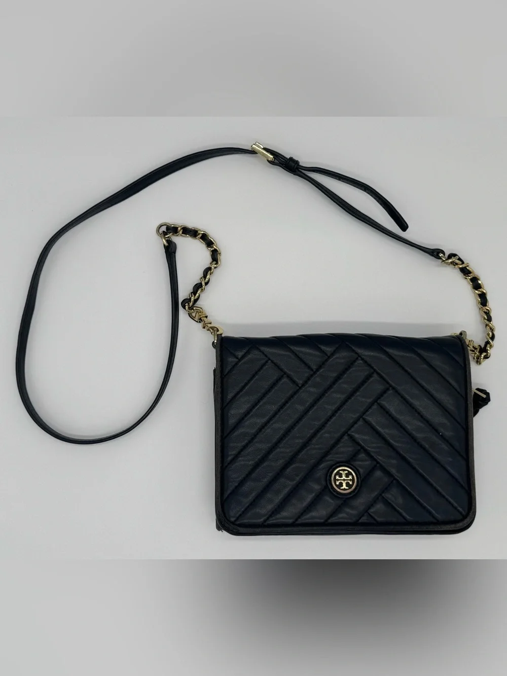 Tory Burch Black Quilted Leather Chevron Crossbody Shoulder Bag Gold Chain